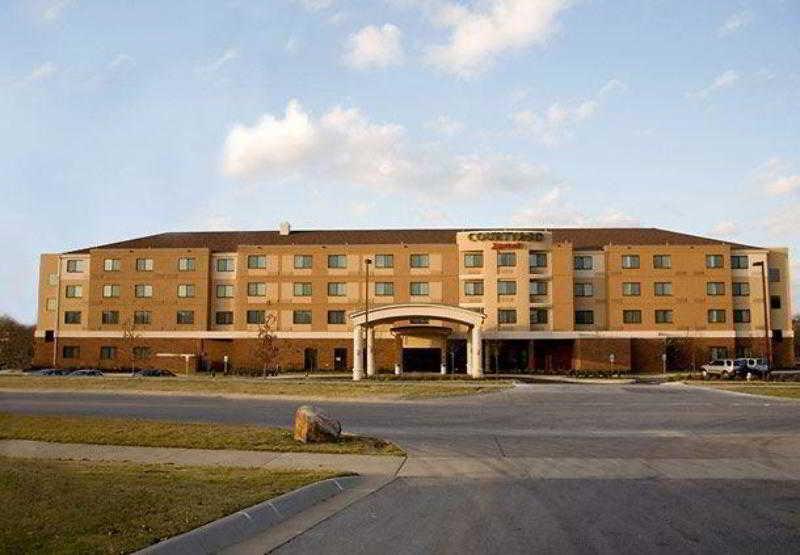 Courtyard By Marriott Fayetteville Exteriör bild